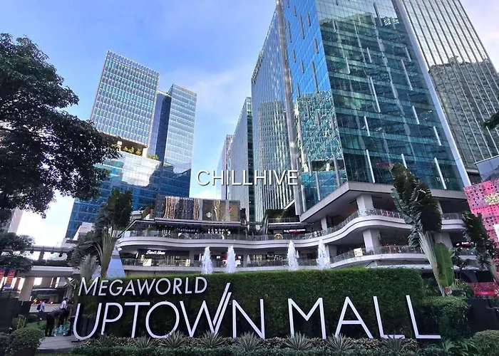 Holiday home Bgc 1br Across Uptown Mall, Hyatt #oursw7b2