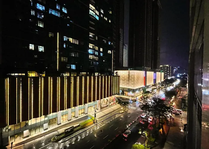 Bgc 1br Across Uptown Mall, Hyatt #oursw7b2 Holiday home Manila